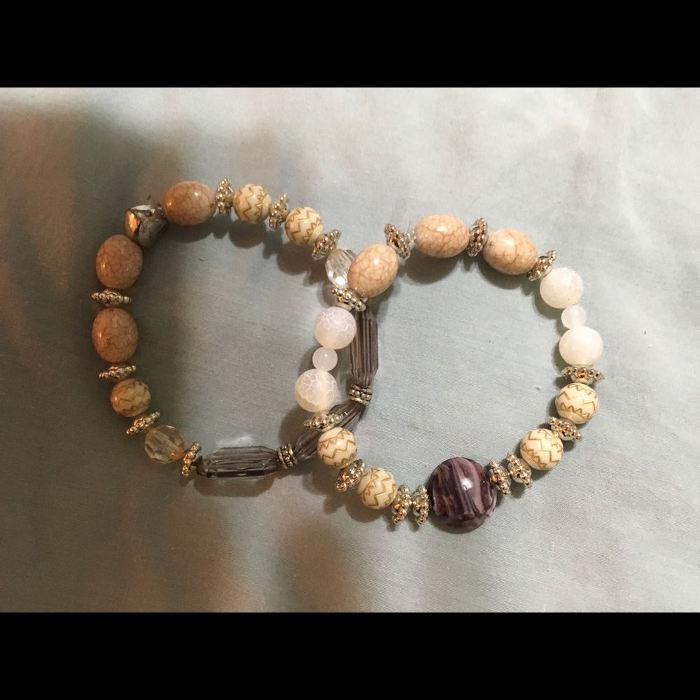 Matching stackable bracelets